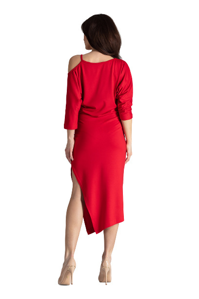 Sukienka Midi - Asymetryczna Z Kimonowym Rękawem - czerwona